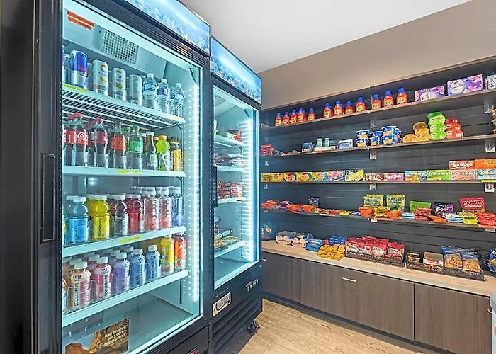 Hotel Western - Hood & 3*