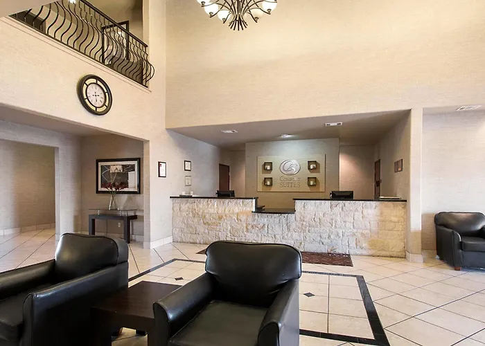 Western - Hood & 3* Killeen